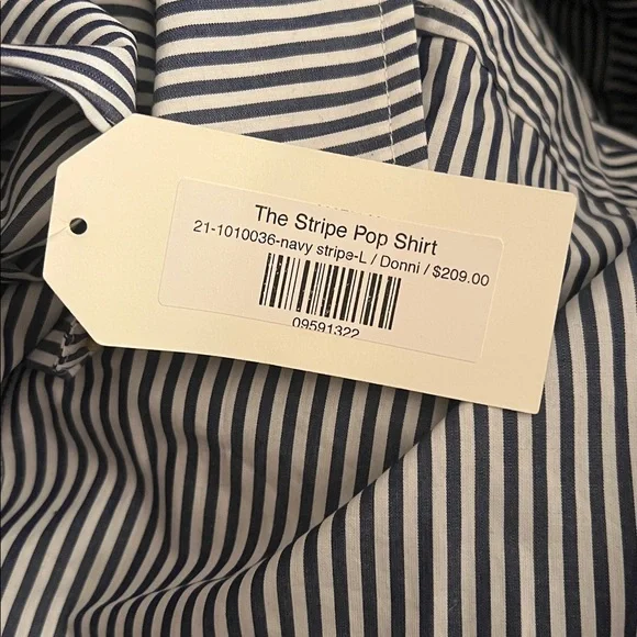 NWT Donni The Pop Shirt